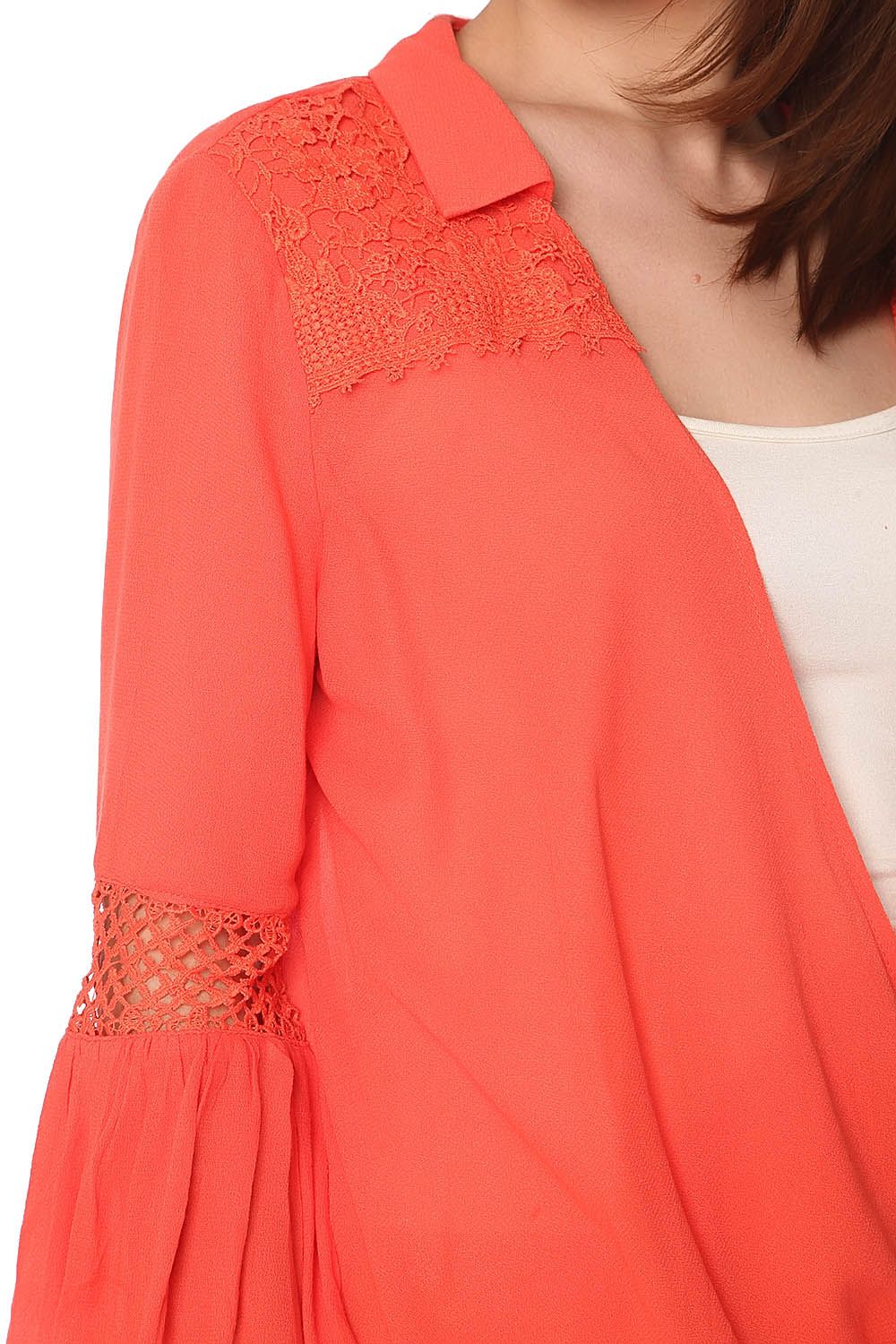 Blusa naranja con parte delantera cruzada y detalle drapeado Q2