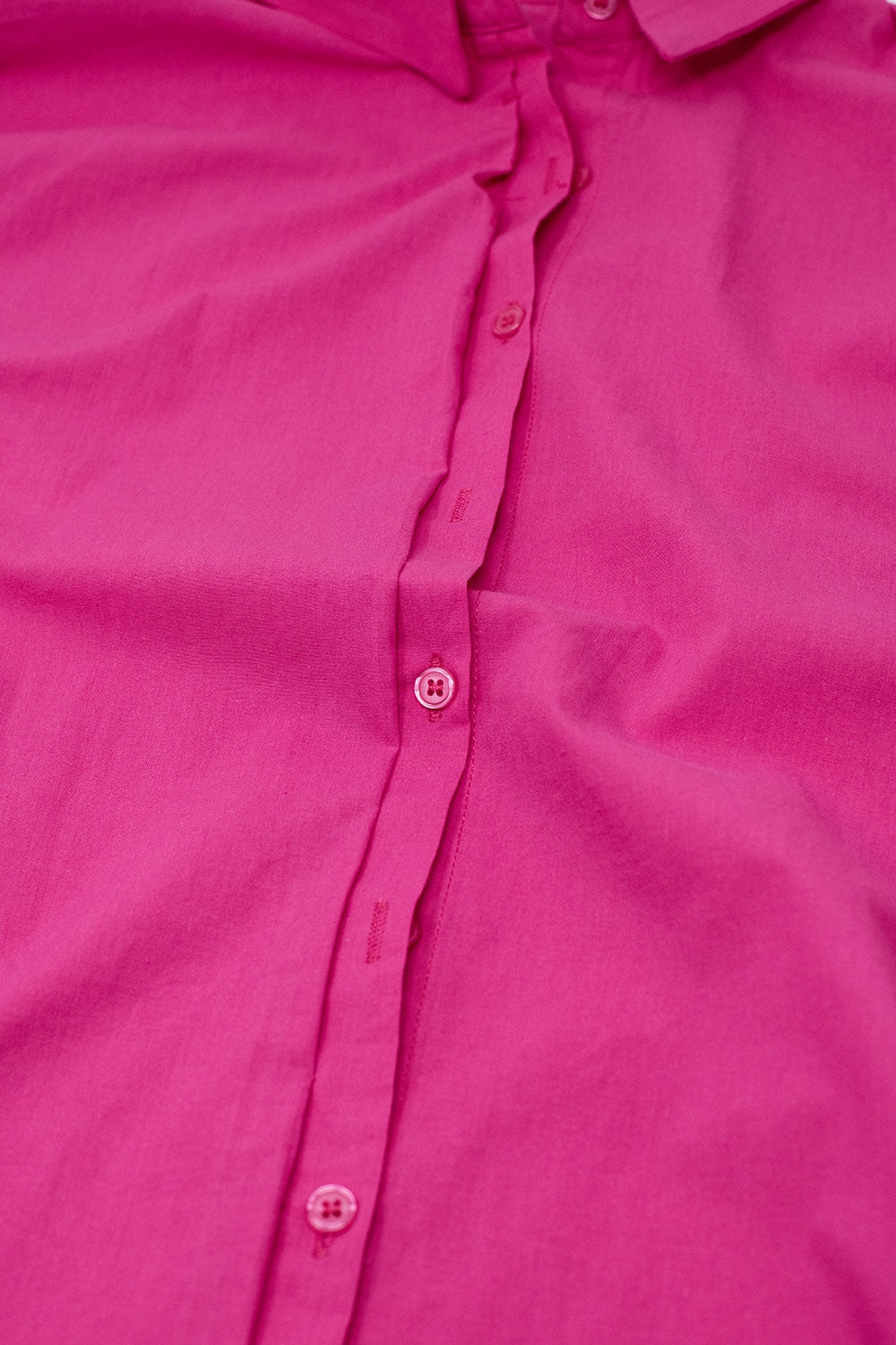 Camisa abotonada de manga corta en fucsia Q2