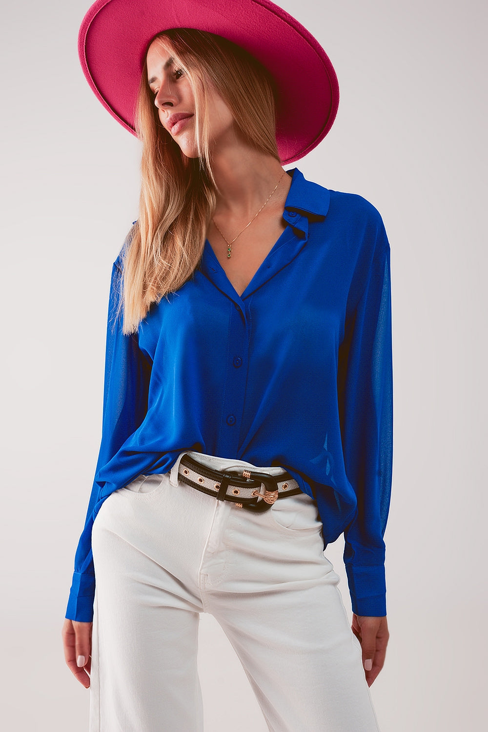 Camisa azul de chifón transparente Q2