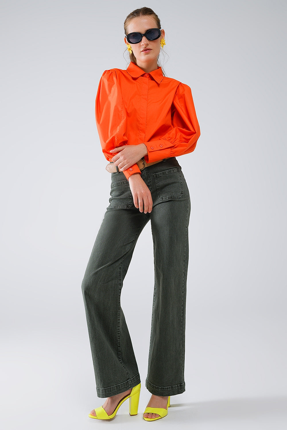 Camisa básica de popelín naranja con mangas largas globo Q2