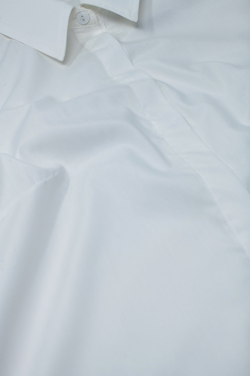 Camisa blanca basica de poplin de manga larga globo Q2