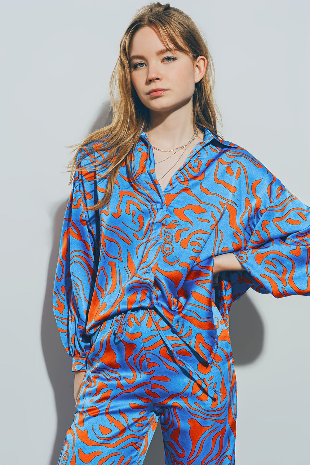 Camisa de Satén con Mangas Globo en Azul Q2