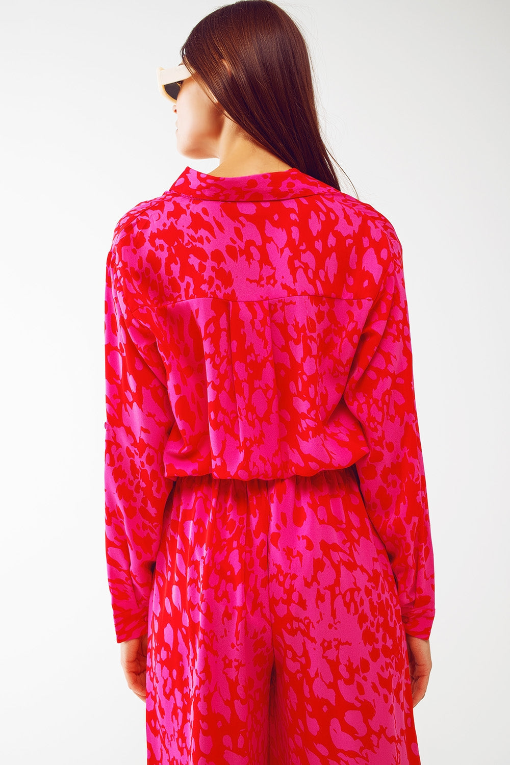 Camisa estampada animal en fucsia Q2