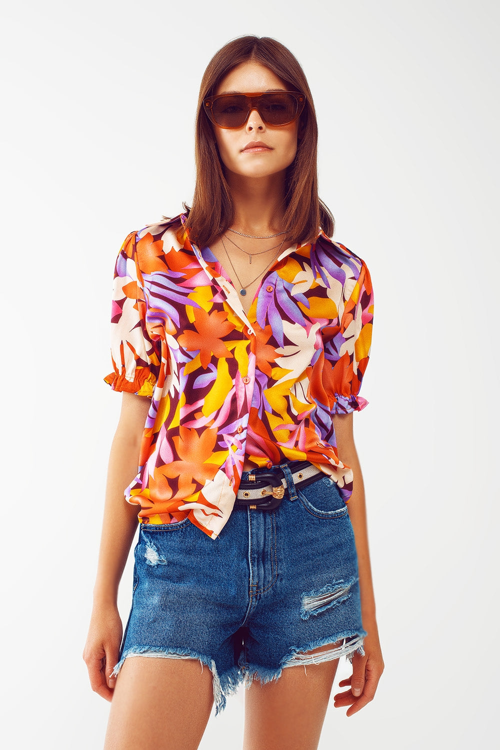 Camisa estampada de flores con mangas elásticas en multicolor Q2