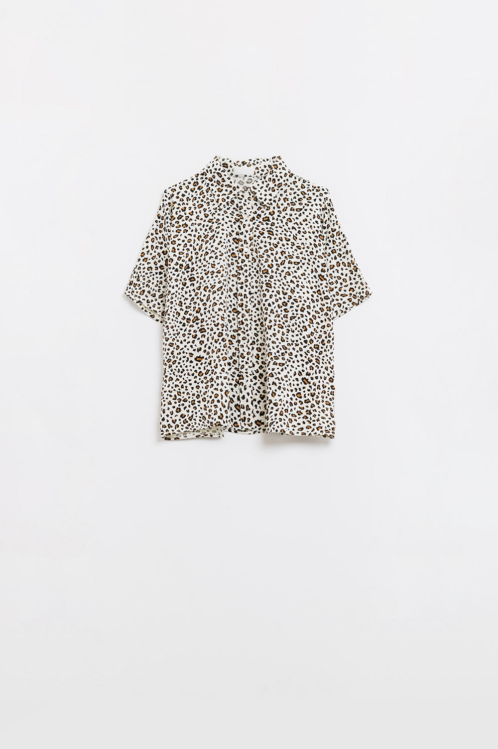 Camisa relajada oversize de manga corta con estampado de leopardo Q2