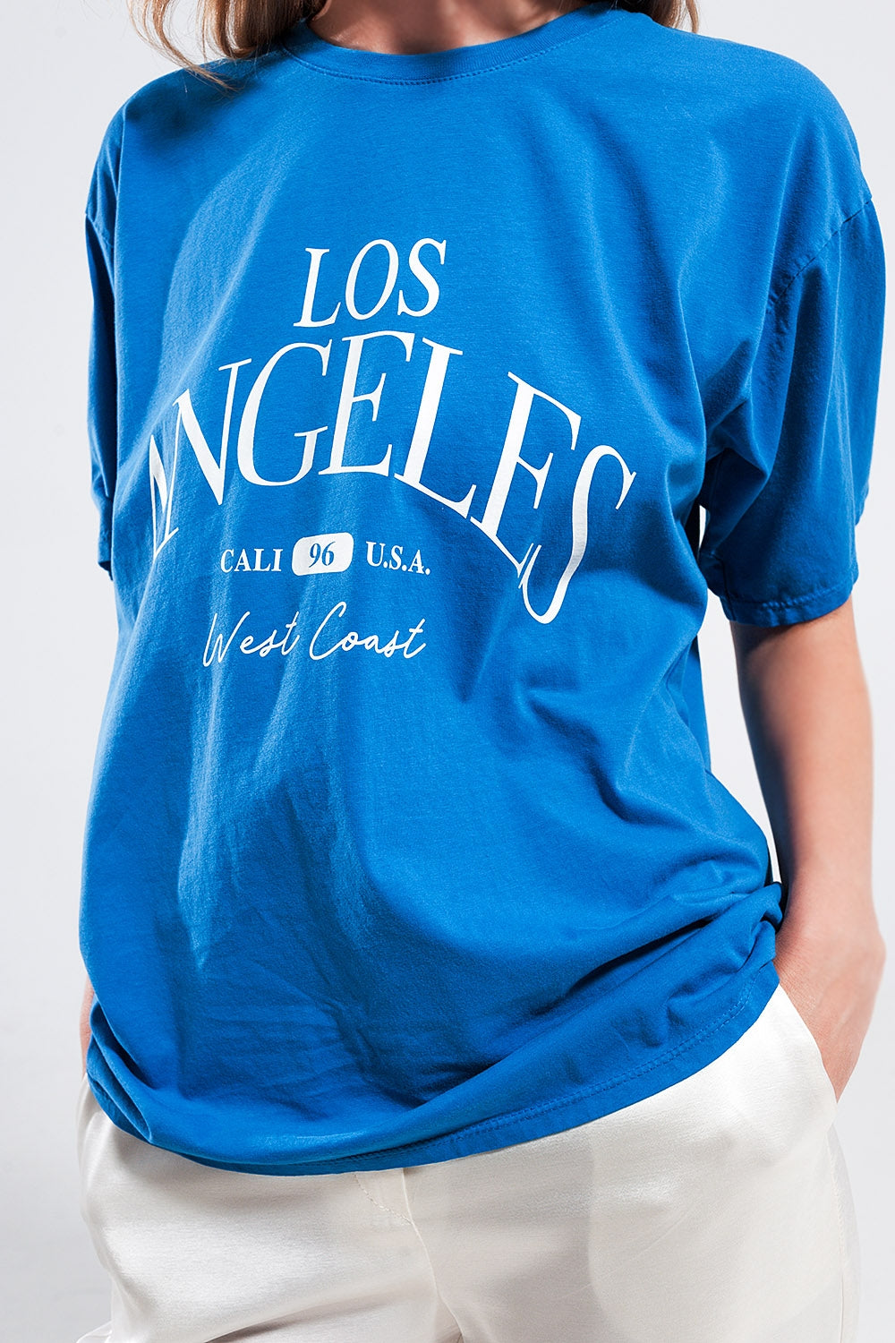 Camiseta azul con texto estampado Los Angeles Q2