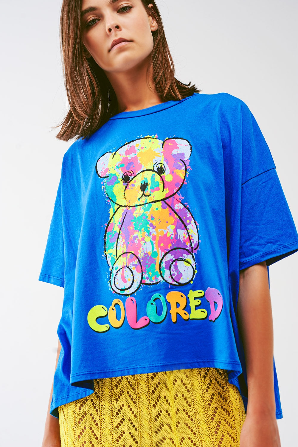 camiseta azul holgada con osito coloreado Q2