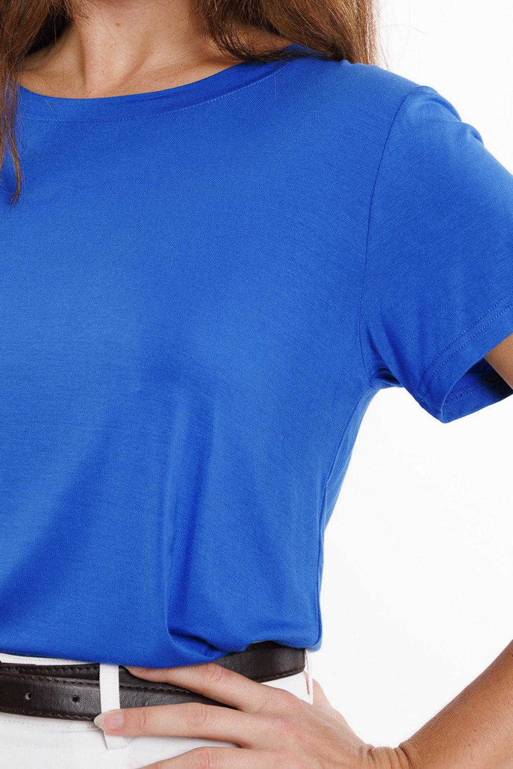 Camiseta básica azul con cuello redondo de viscosa Q2