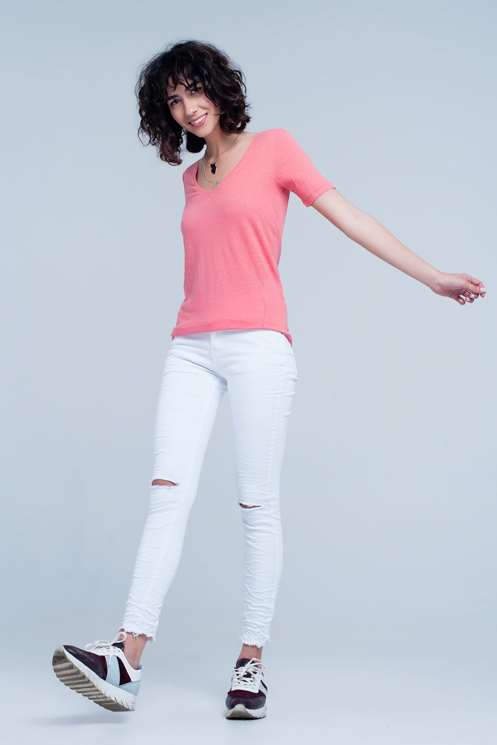 Camiseta Coral de manga corta con cuello de pico Q2