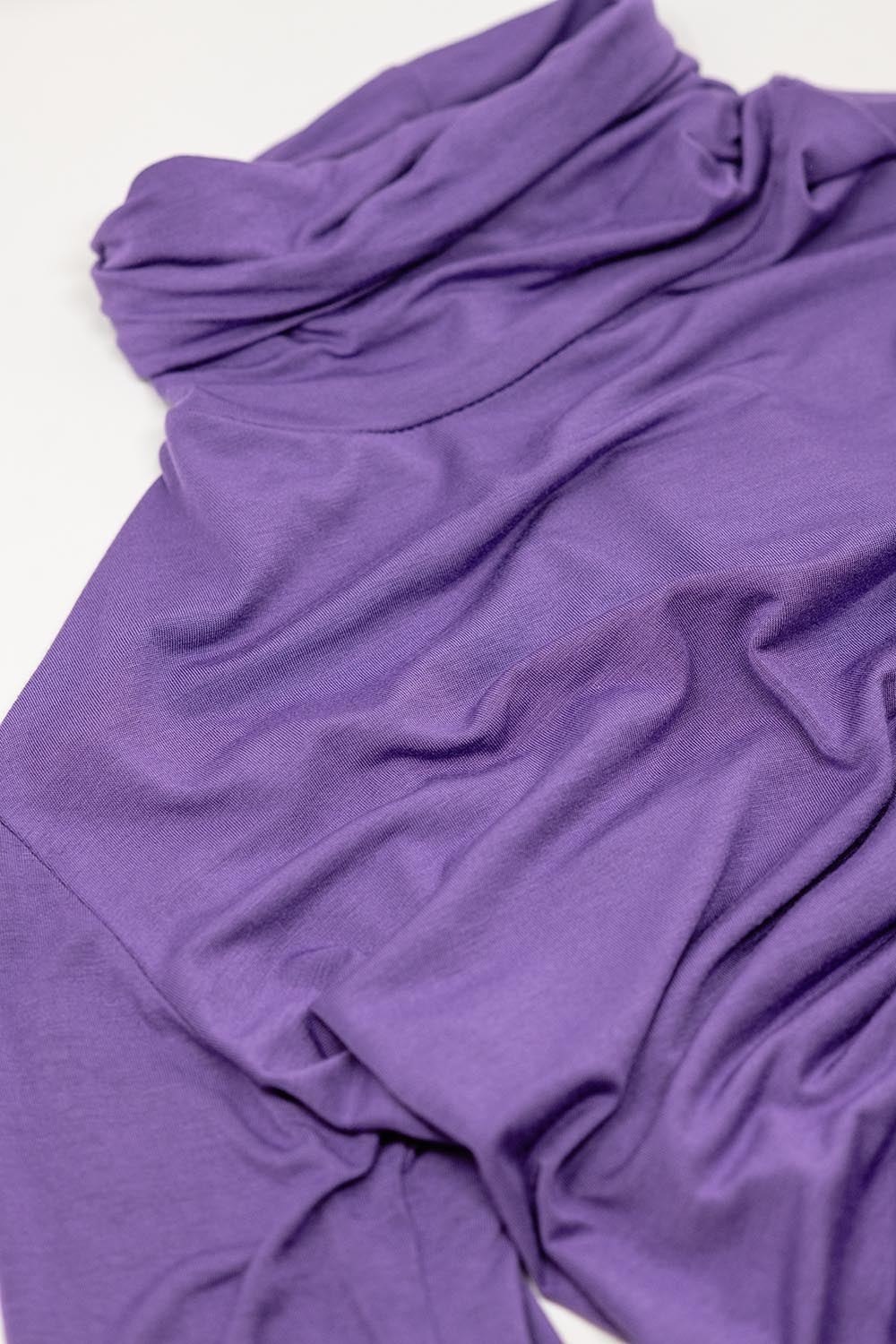Camiseta de cuello alto y manga larga en tejido modal morado Q2