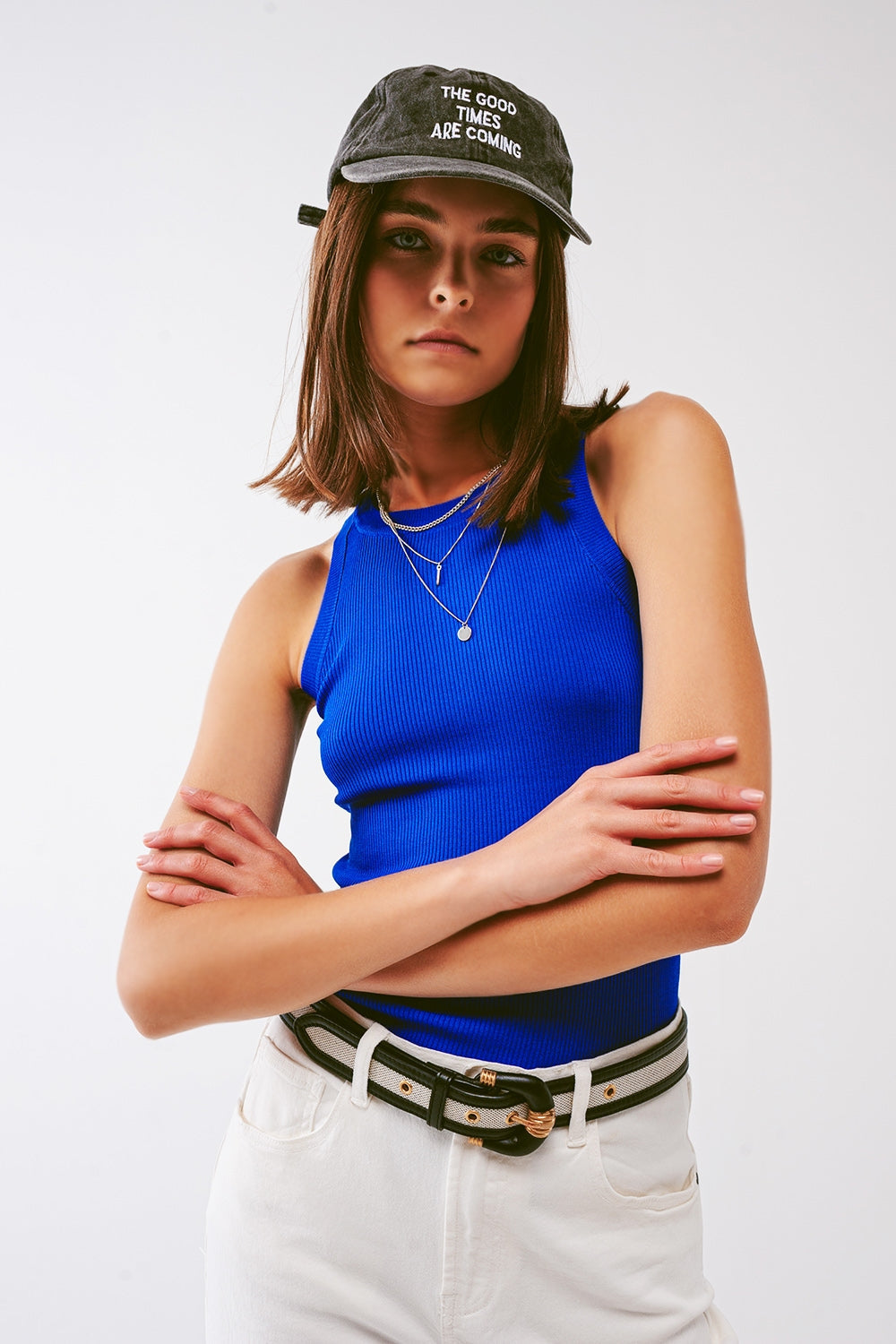 Camiseta de punto azul Q2