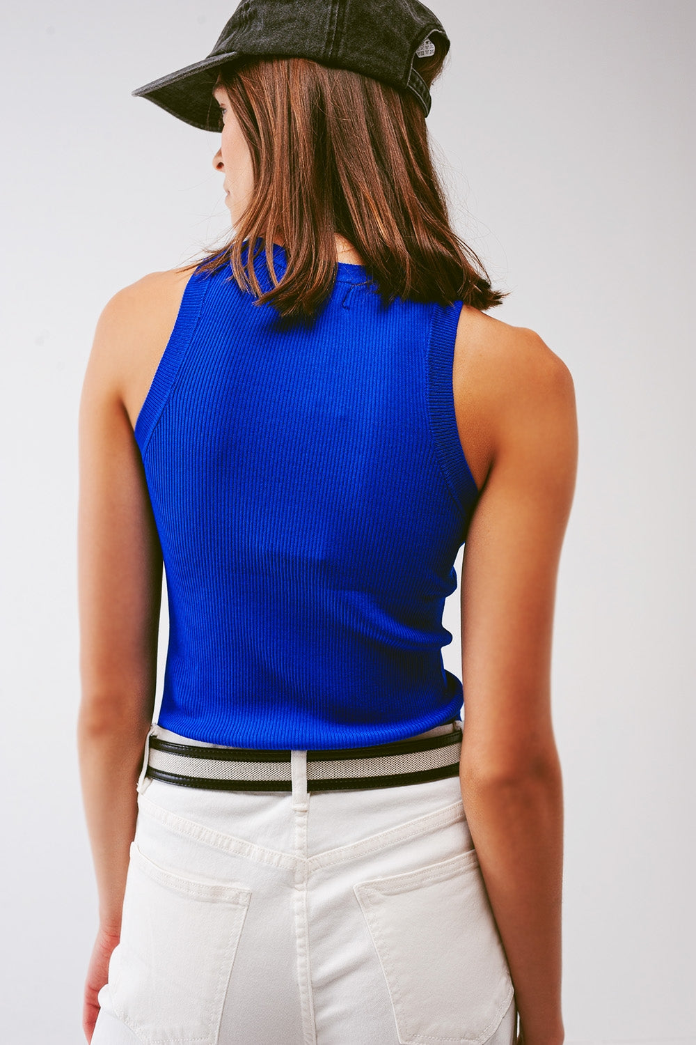 Camiseta de punto azul Q2