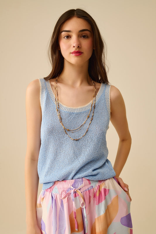 Q2 Camiseta de tirantes de punto azul claro con ribete blanco