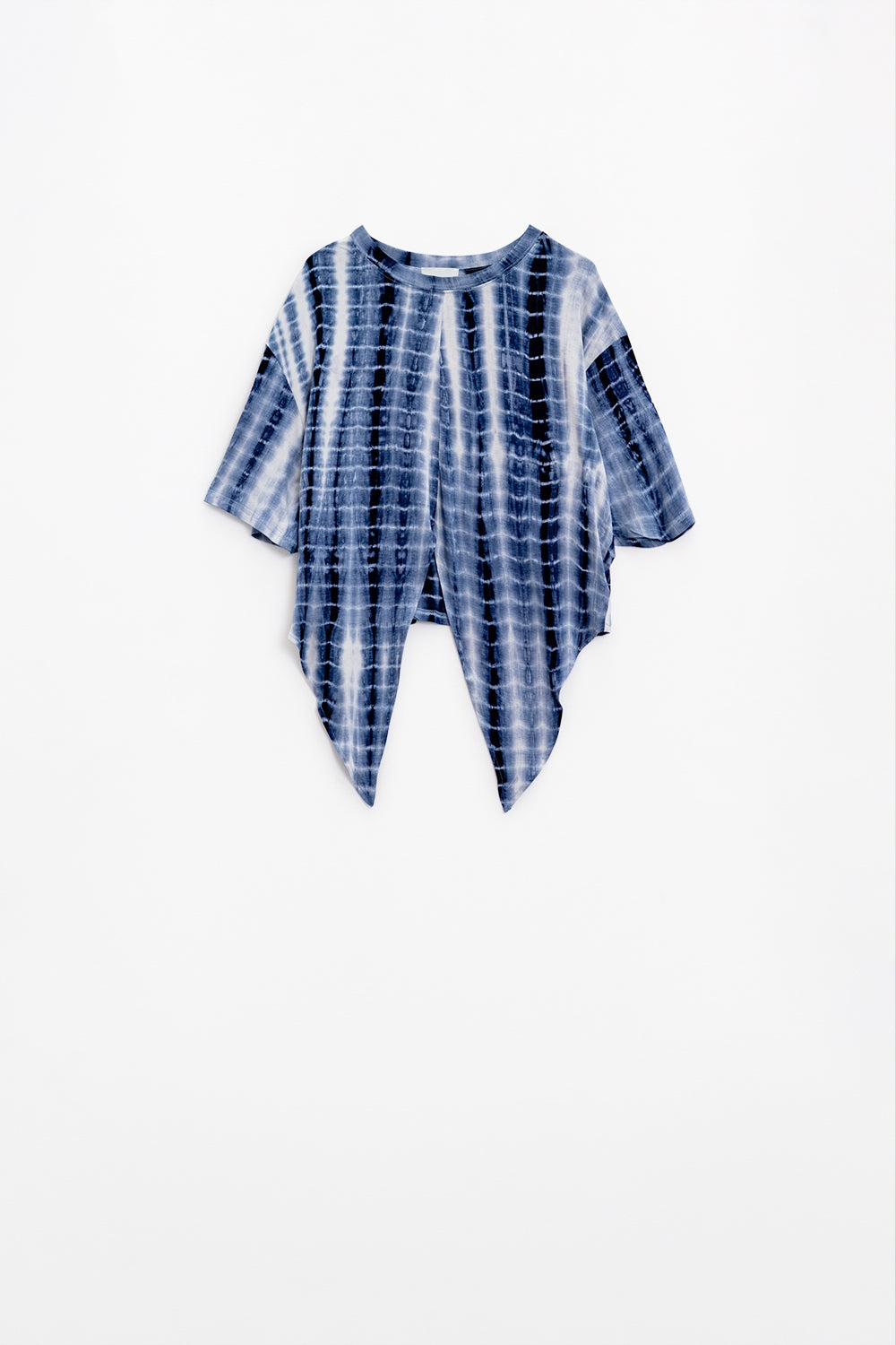Camiseta estampada Tie Dye azul con nudo en la parte delantera Q2