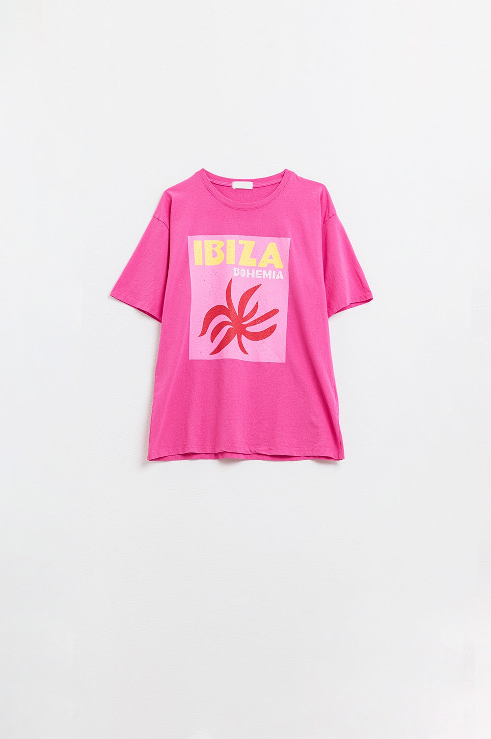 Q2 Camiseta relajada Ibiza Bohemia fucsia con estampado rosa