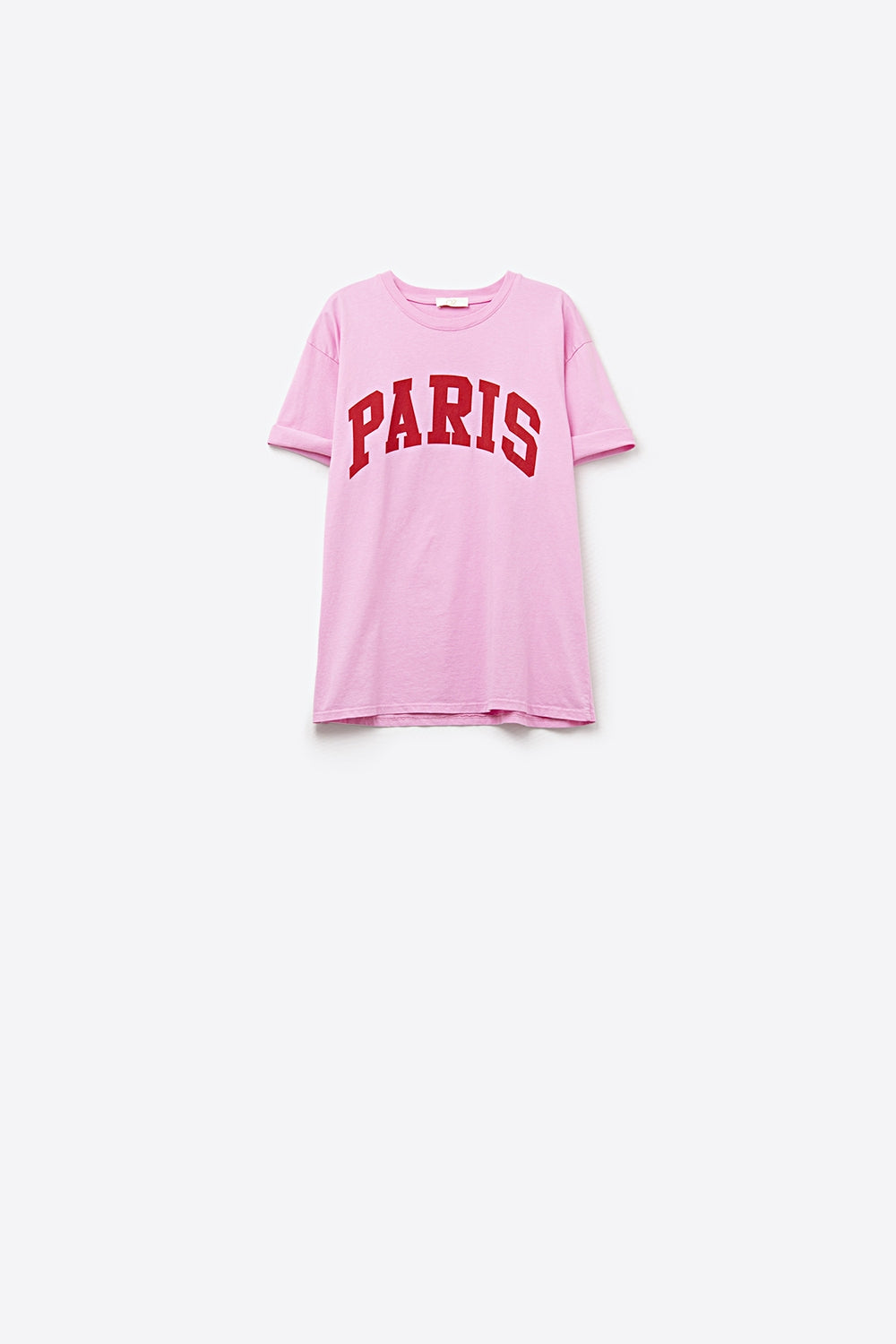 Camiseta relajada París rosa con letras rojas Q2
