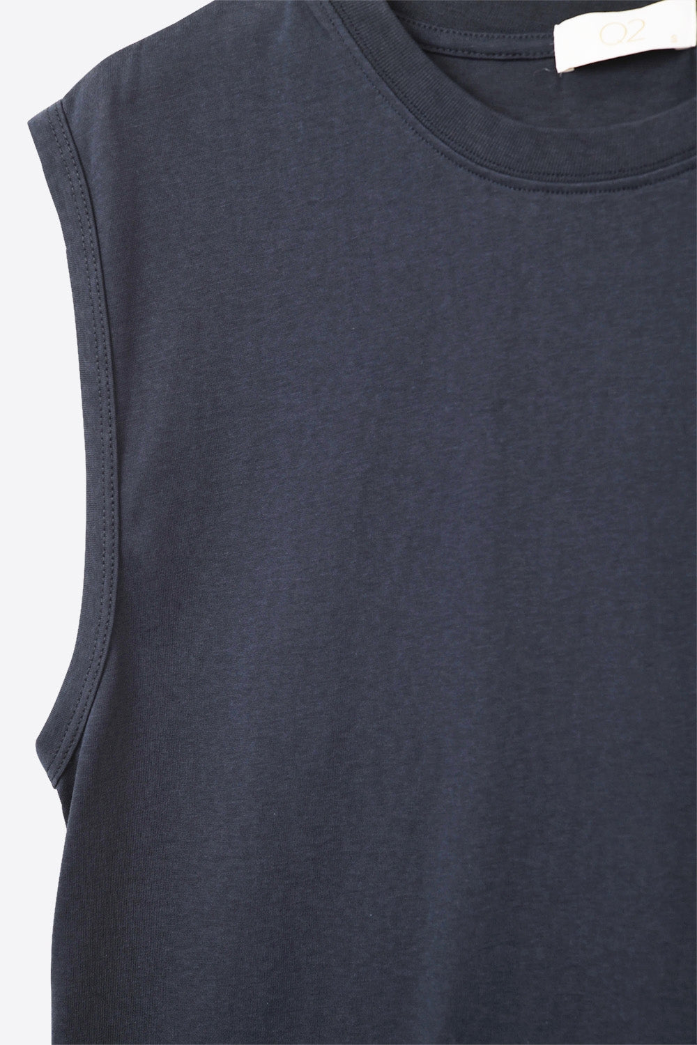Camiseta sin mangas de algodón azul marino Q2