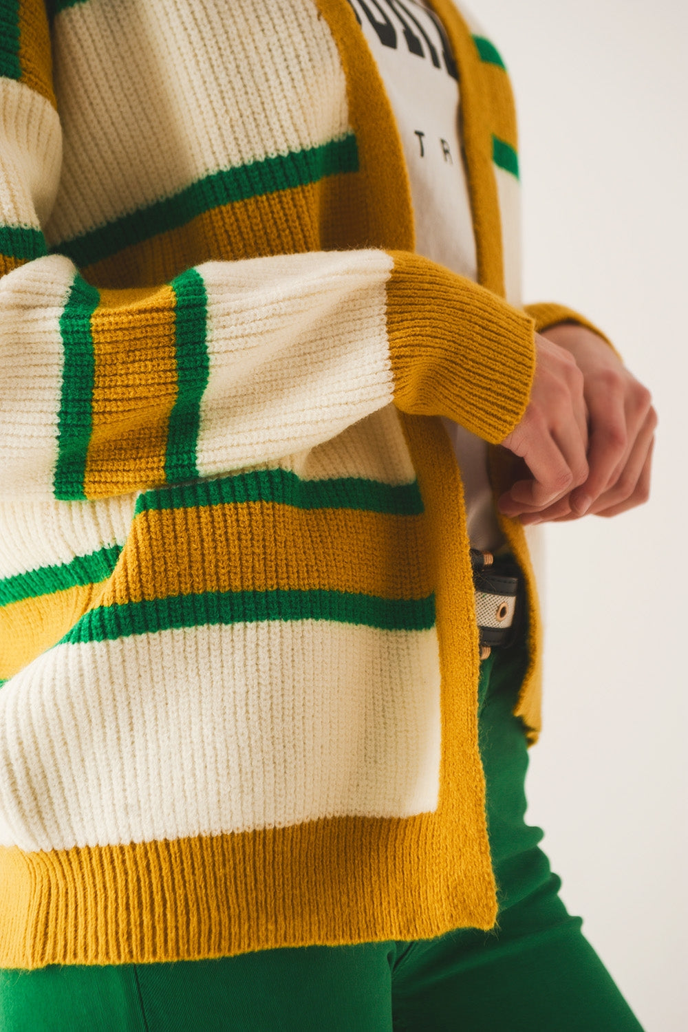 Cardigan abierto en rayas amarillas Q2