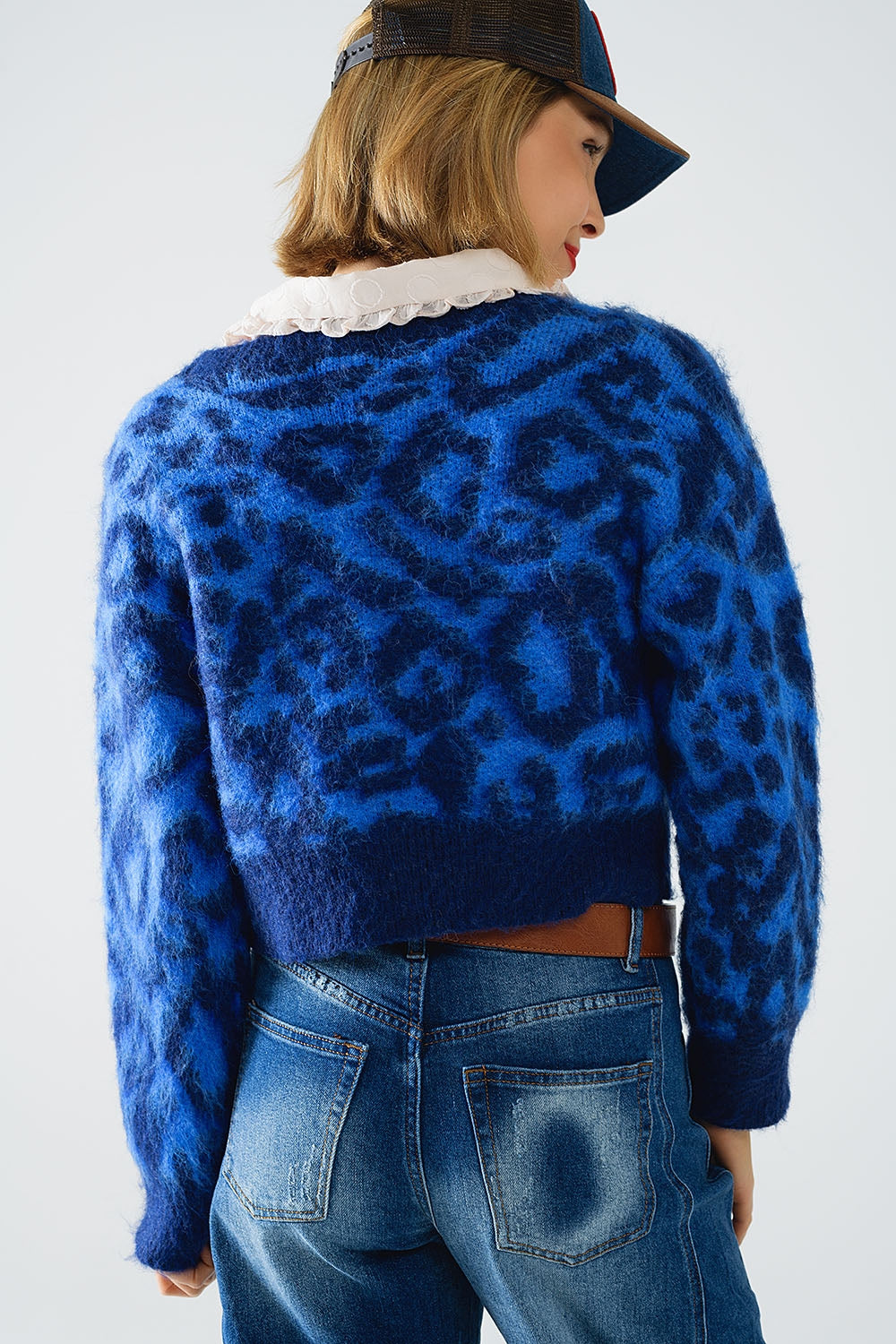 cárdigan azul con estampado de leopardo de punto con lana Q2