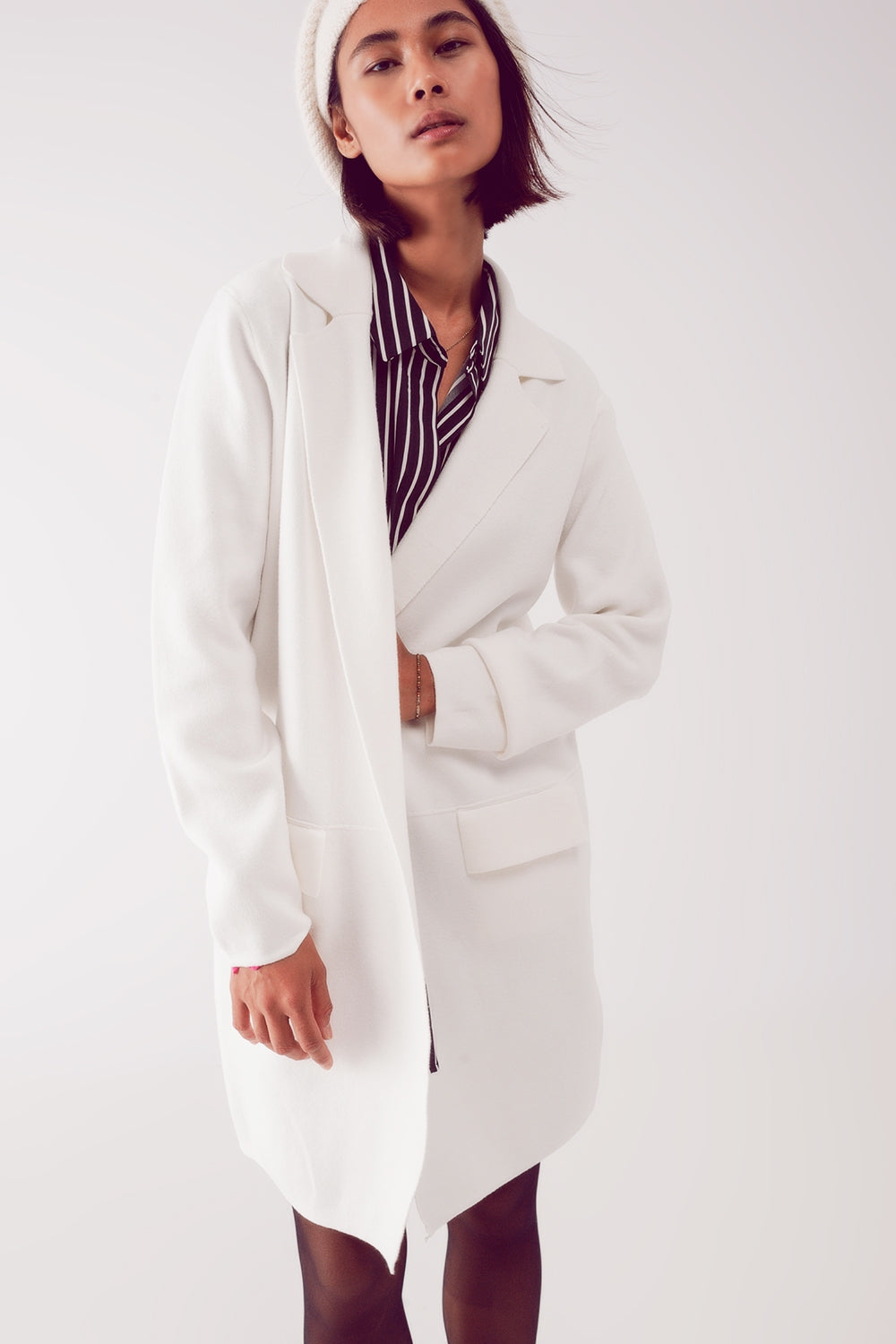 Cardigan extra grande en crudo con solapas Q2