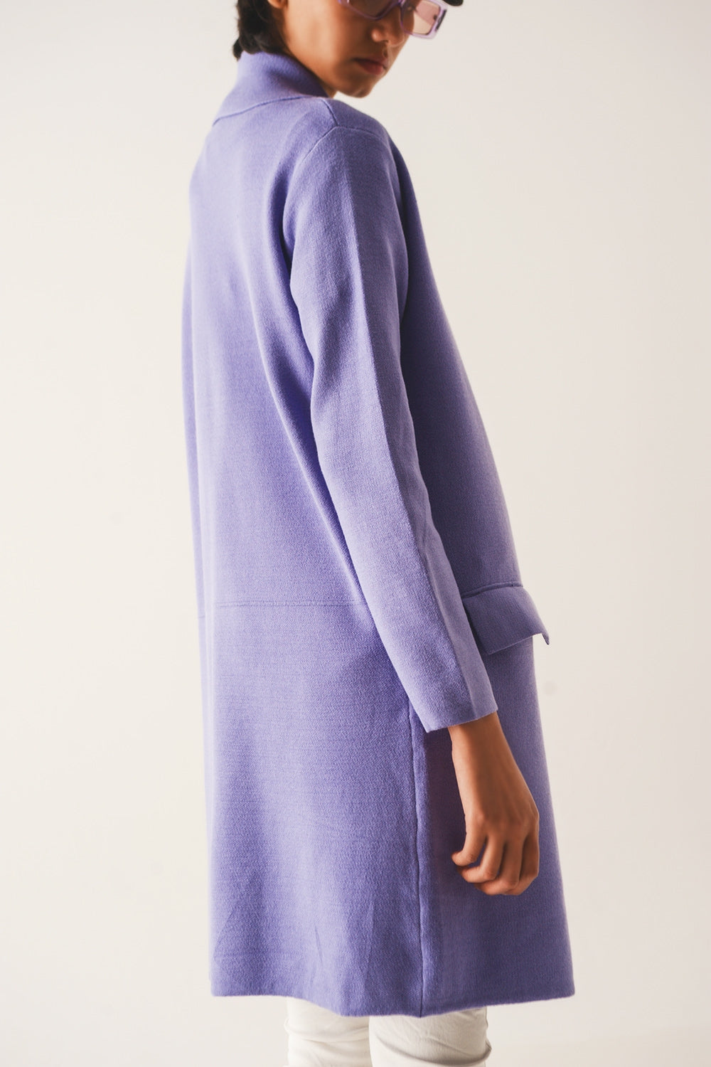Cardigan extra grande en morado con solapas Q2