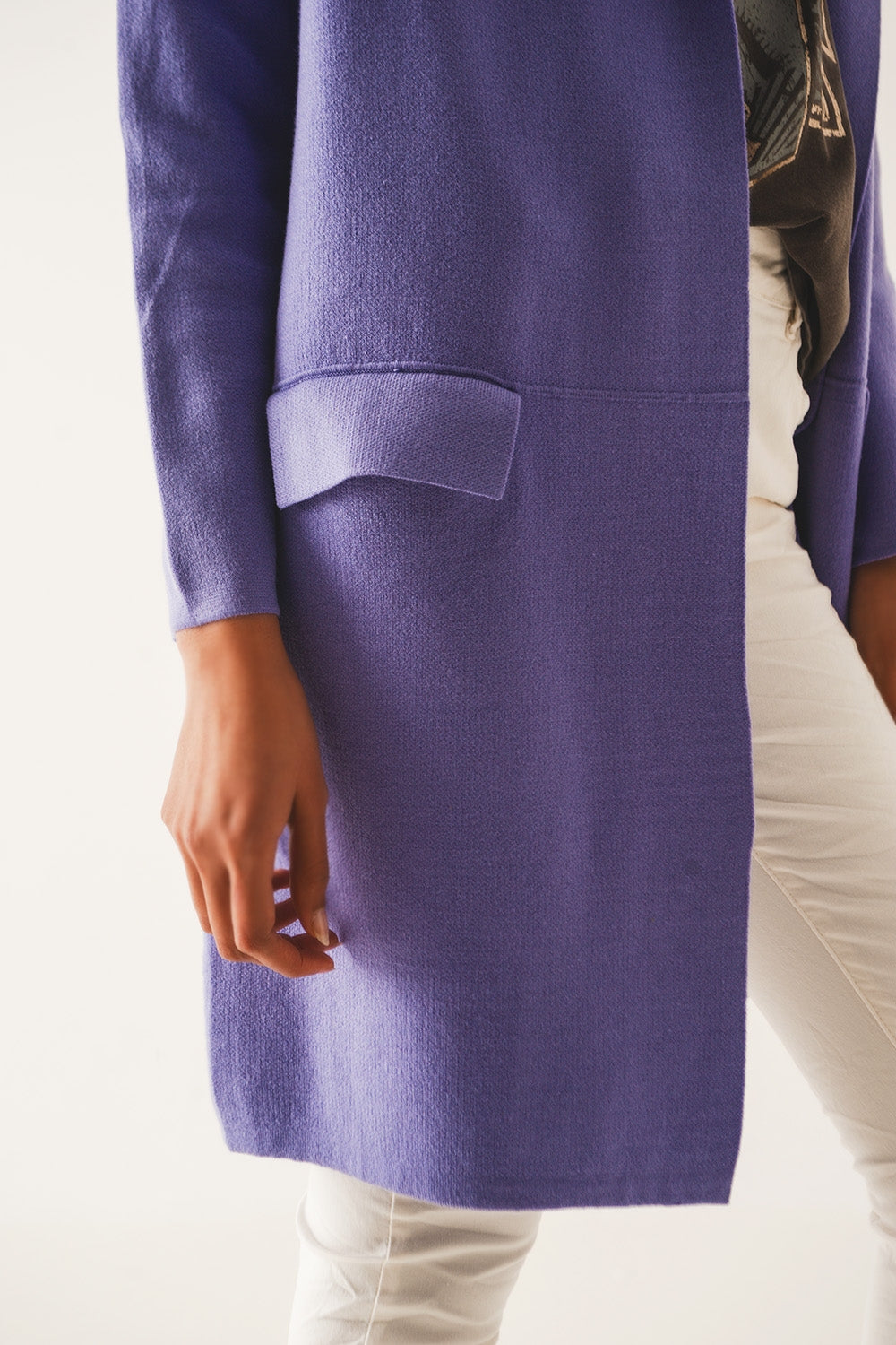 Cardigan extra grande en morado con solapas Q2