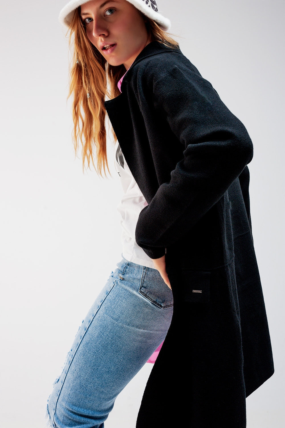 Cardigan extra grande en negro con solapas Q2
