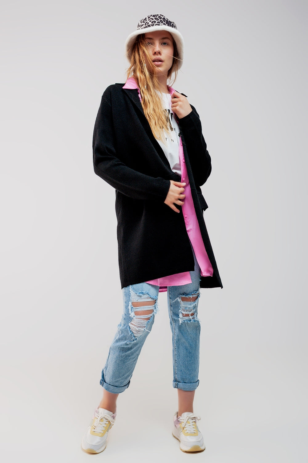 Cardigan extra grande en negro con solapas Q2