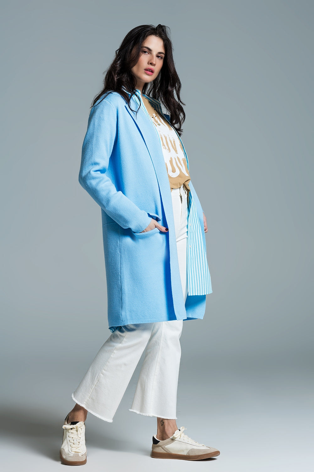 Cárdigan maxi de cuello oversize en azul bebé Q2