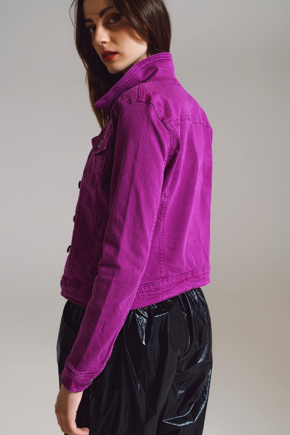 Cazadora vaquera slim en magenta Q2