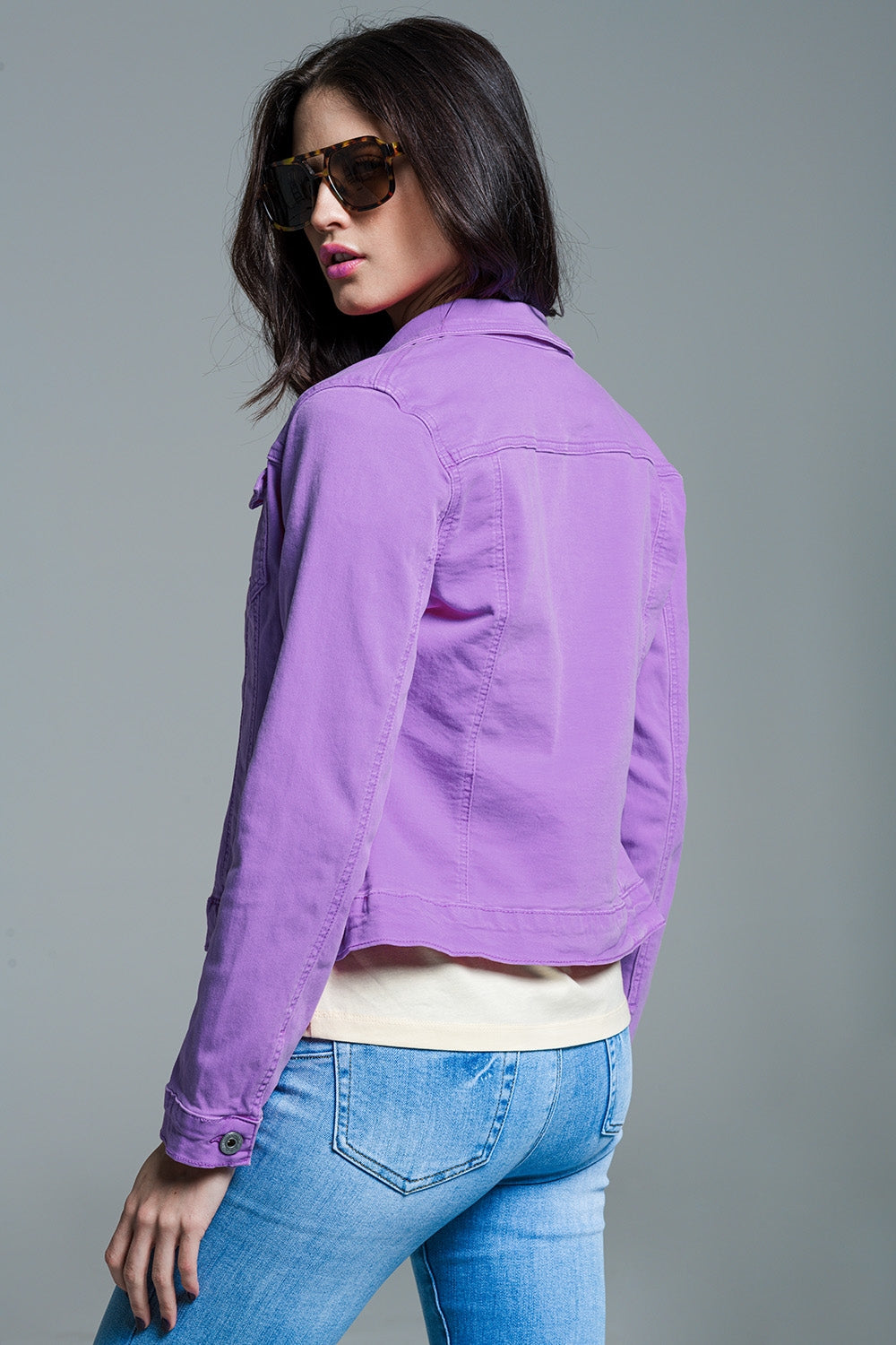 Cazadora vaquera slim trucker en lila Q2