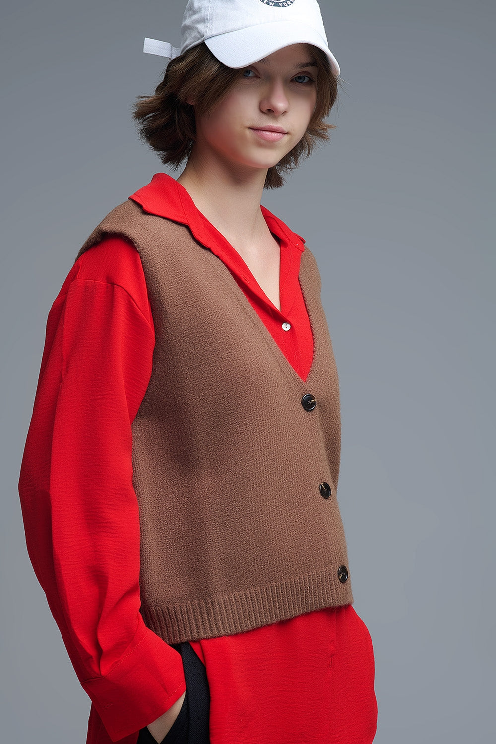 Chaleco corto de punto marrón chocolate Q2
