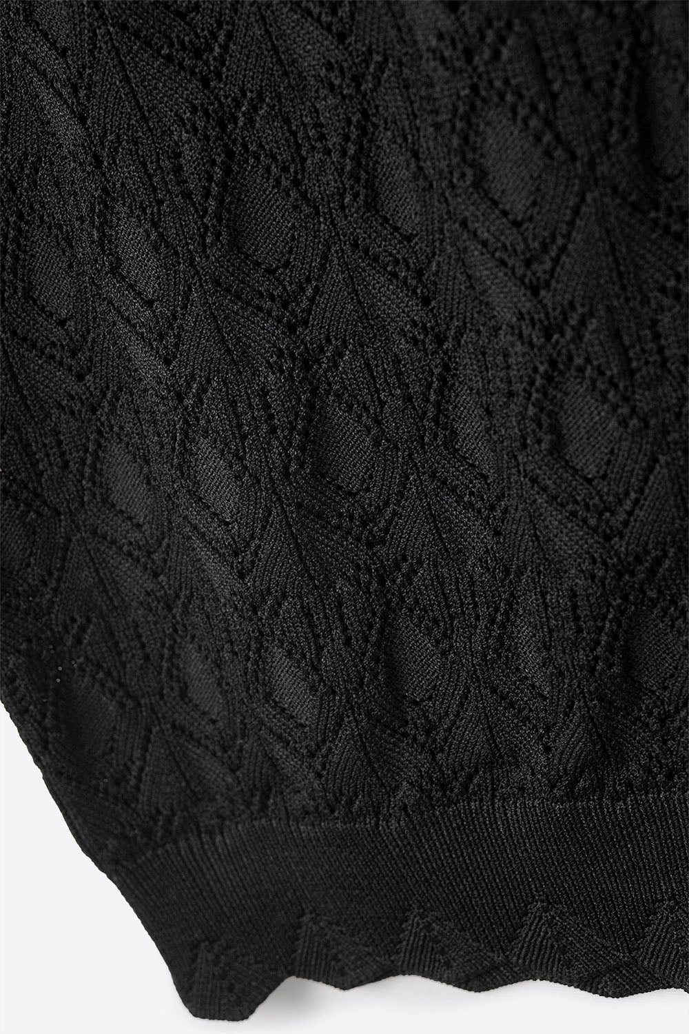 Chaleco de Punto Pointelle con Bordes Festoneados en Negro Q2