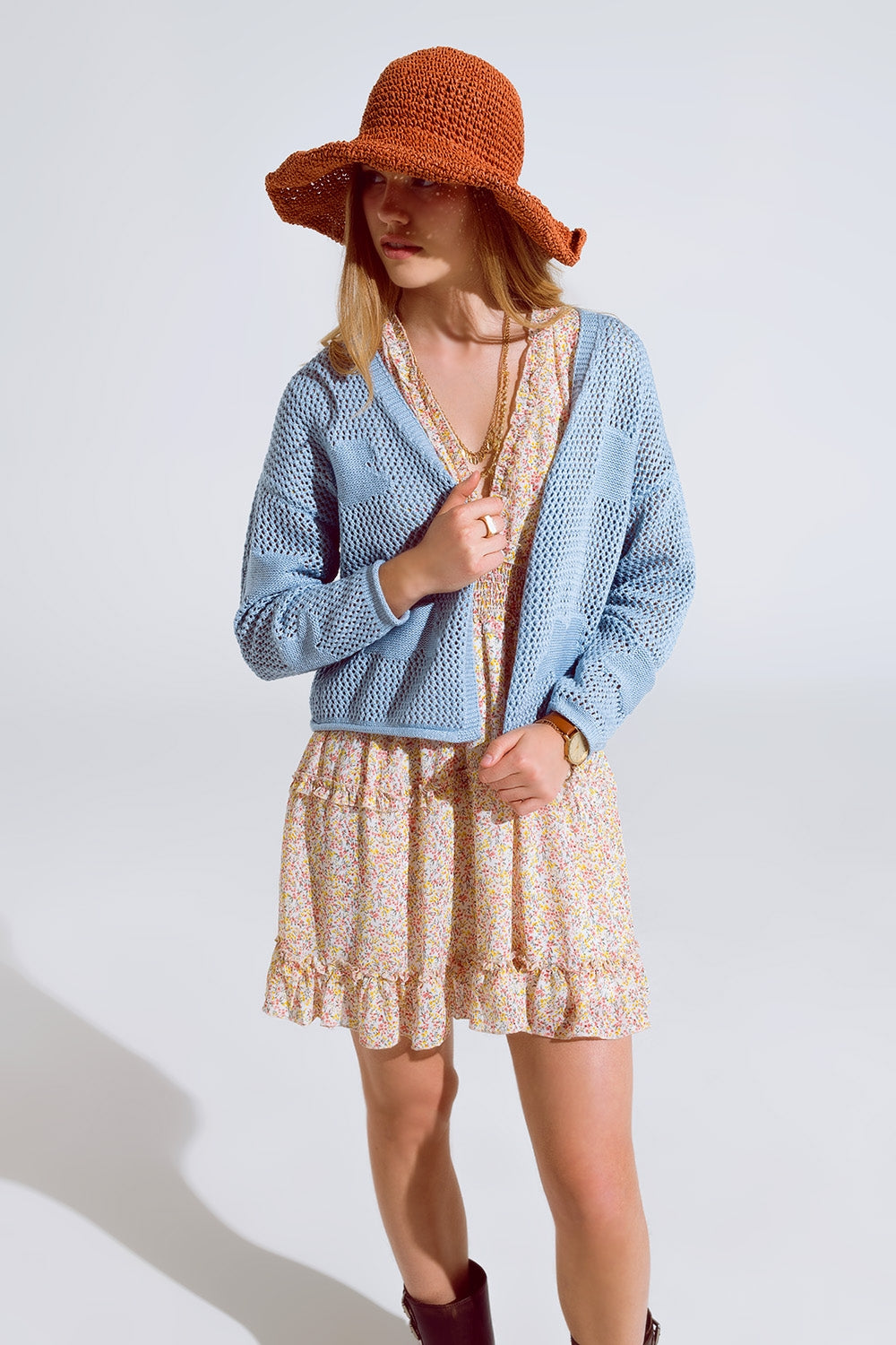 Chaqueta de ganchillo con nubes de punto azul Q2