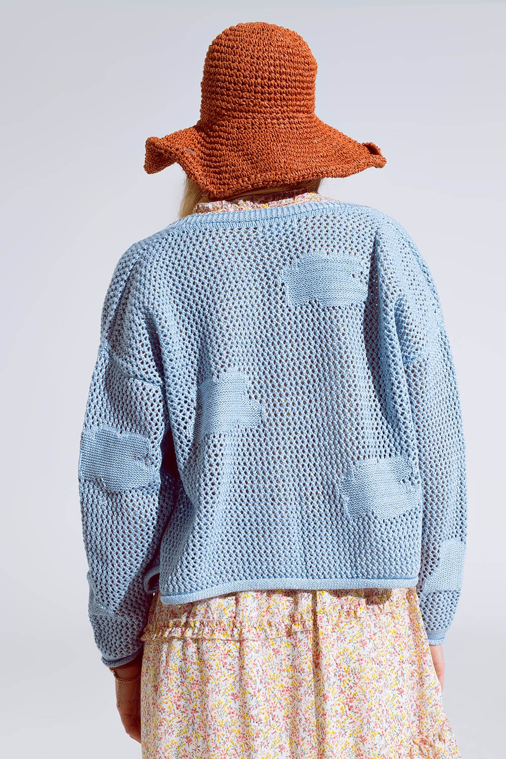 Chaqueta de ganchillo con nubes de punto azul Q2