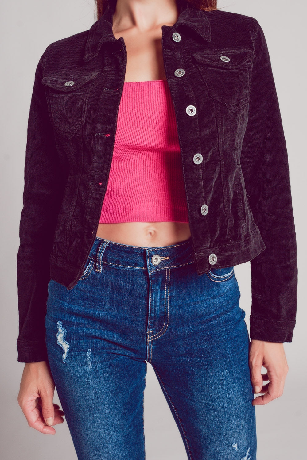 Chaqueta de pana de color negro Q2