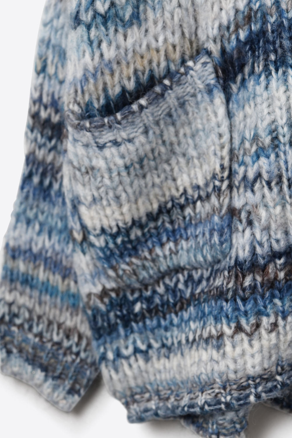 Chaqueta larga de rayas jaspeadas con bolsillos en azul Q2