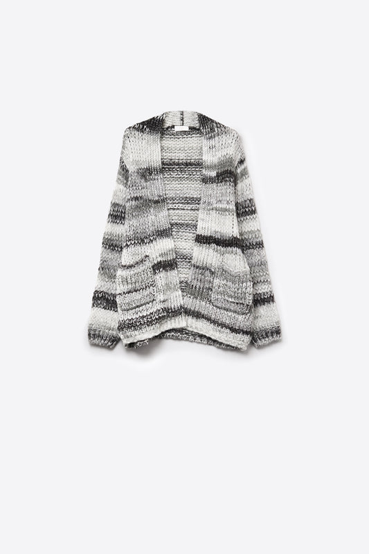 Q2 Chaqueta larga de rayas jaspeadas con bolsillos en negro