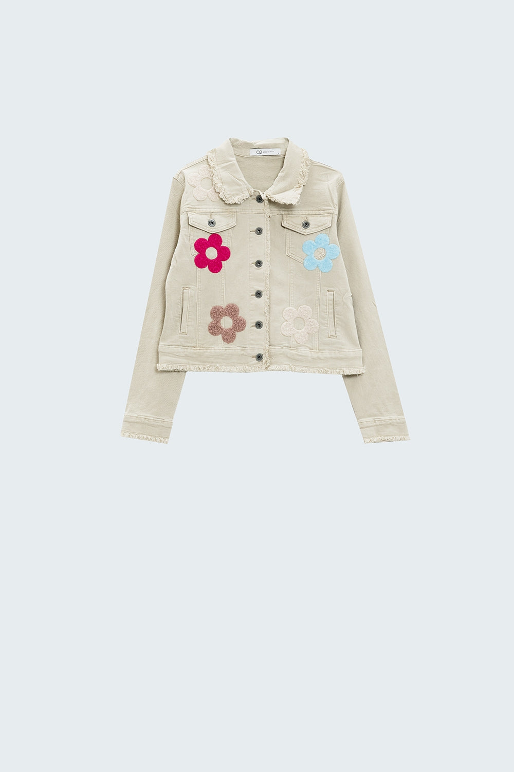 Chaqueta vaquera beige con flores bordadas Q2