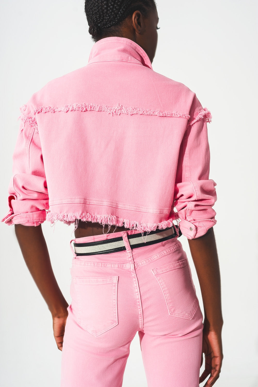 Chaqueta vaquera corta rosa Q2
