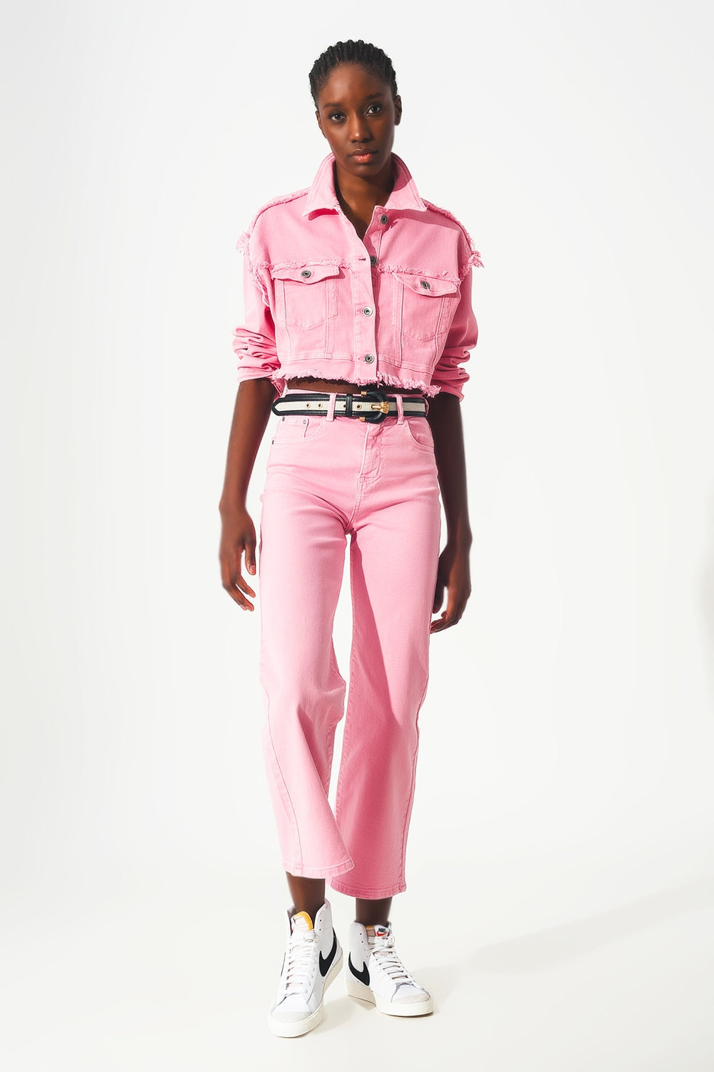 Chaqueta vaquera corta rosa Q2