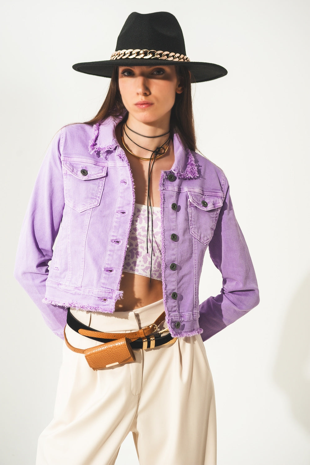 Chaqueta vaquera lila con bordes sin rematar Q2