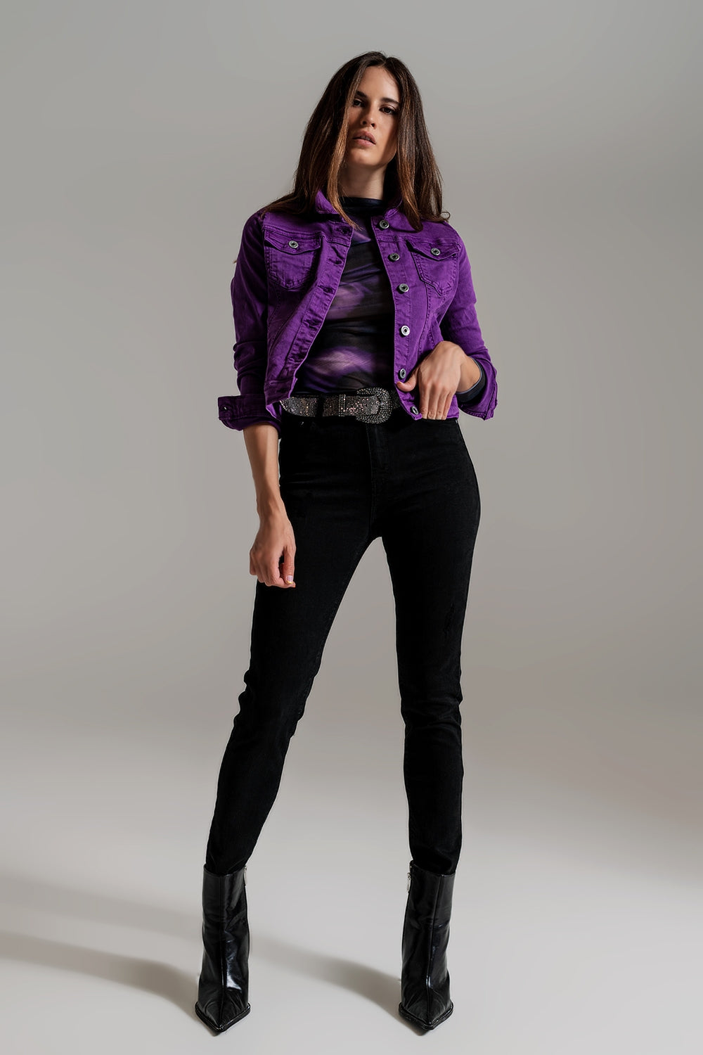 Chaqueta vaquera morado de corte slim Q2