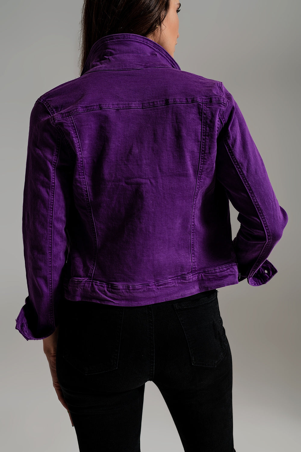 Chaqueta vaquera morado de corte slim Q2