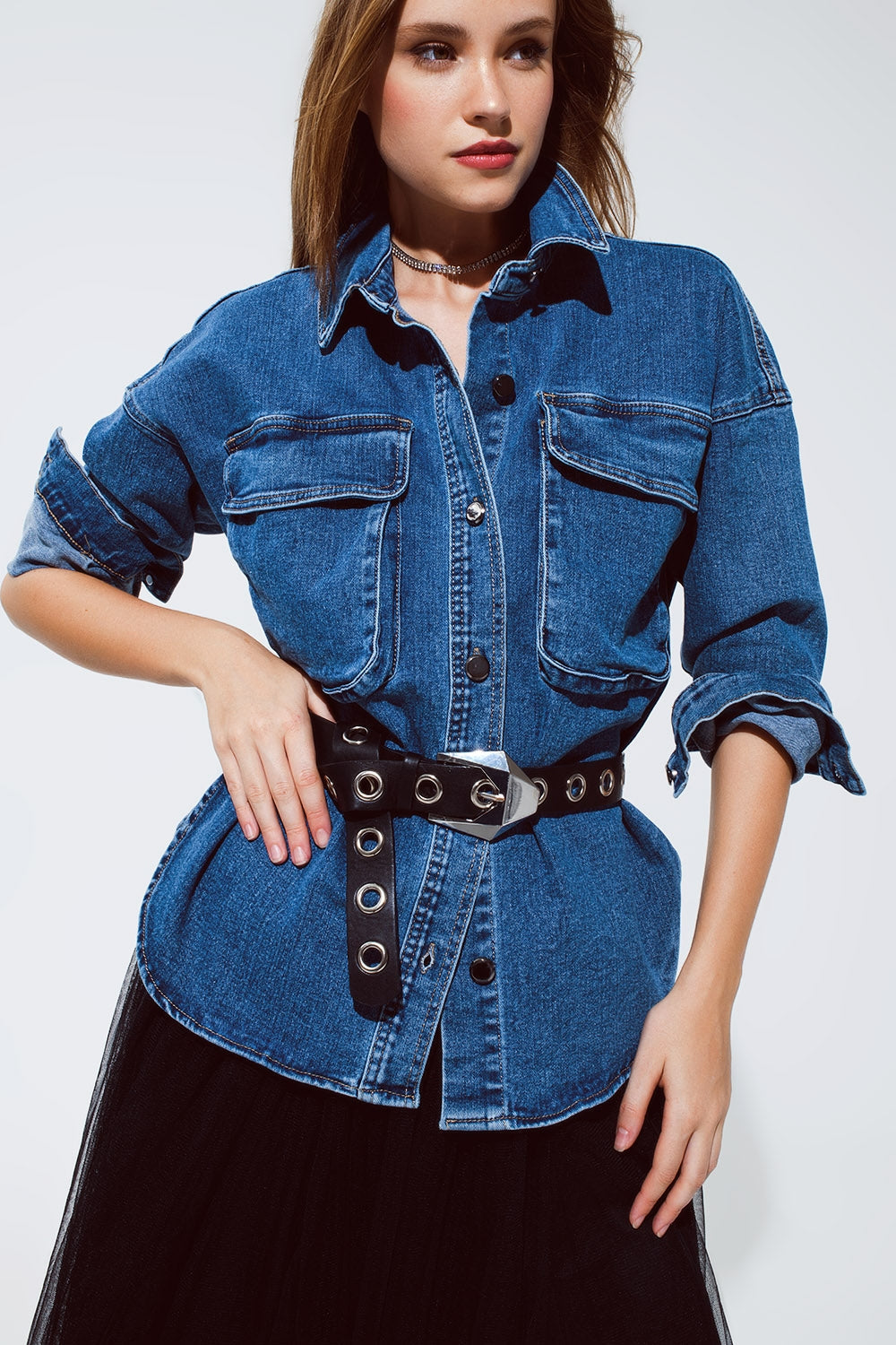 chaqueta vaquera oversize con bolsillos cargo Q2