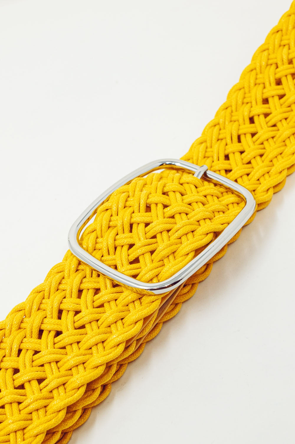 Cinturón amarillo para cintura y cadera con diseño trenzado de estilo años 70 Q2
