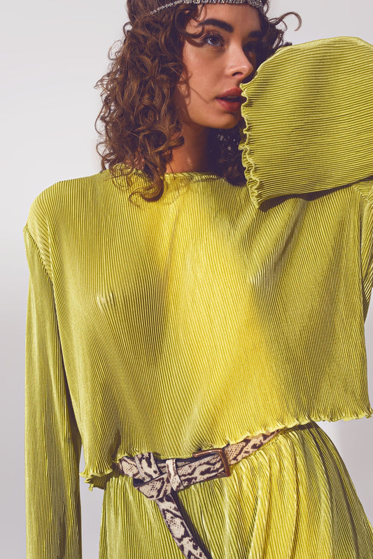 Q2 Crop Top plisado de cuello redondo en verde
