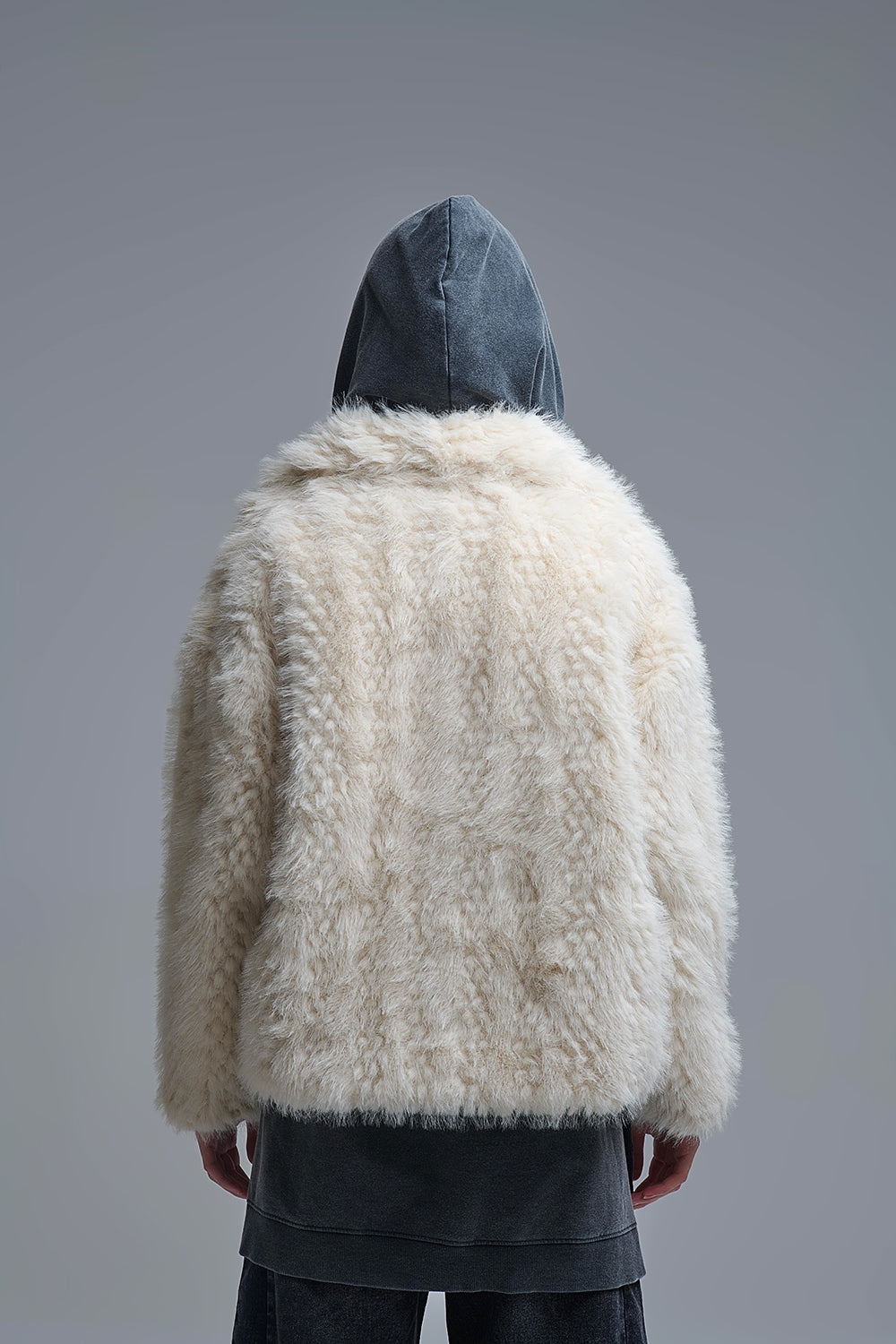 Elegante chaqueta de piel sintética beige con cuello ancho Q2