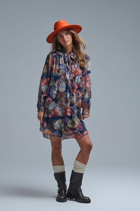 Q2 Elegante vestido floral con cuello de corbata y línea A