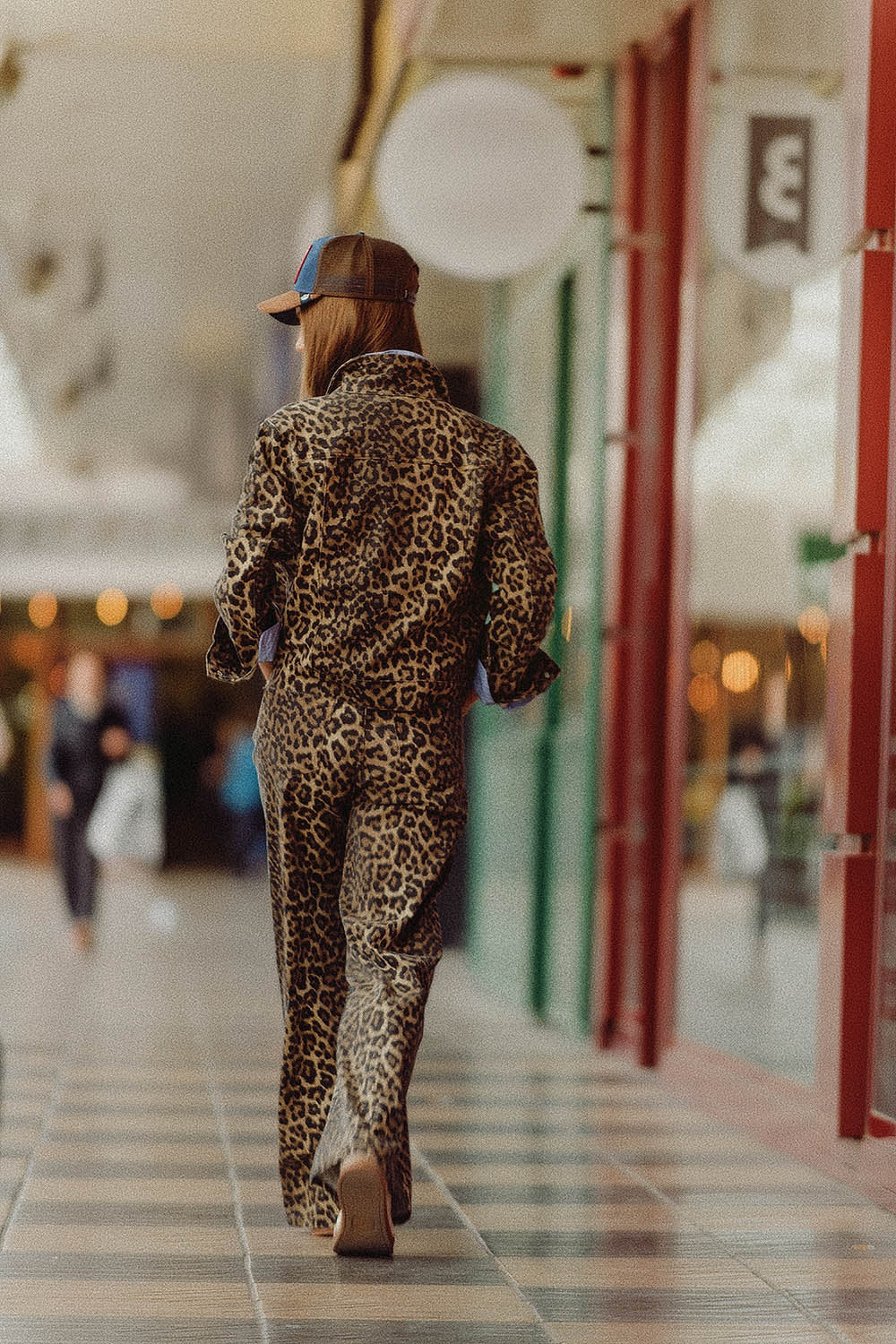 Estampado de leopardo con degradado delantero y trasero Q2